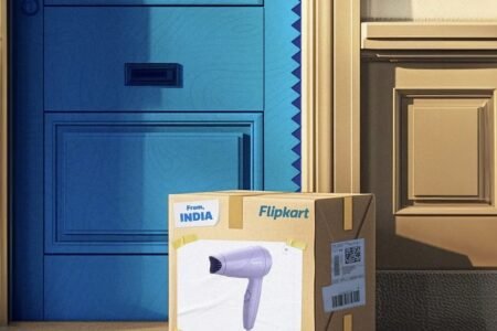 Flipkart dark stores and 2025