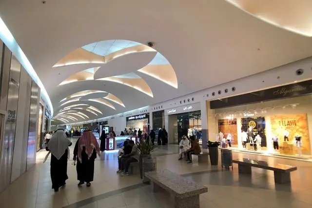 gcc retail
