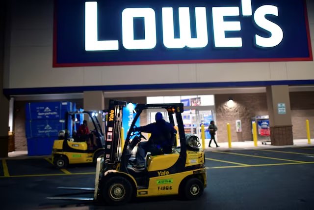 lowes