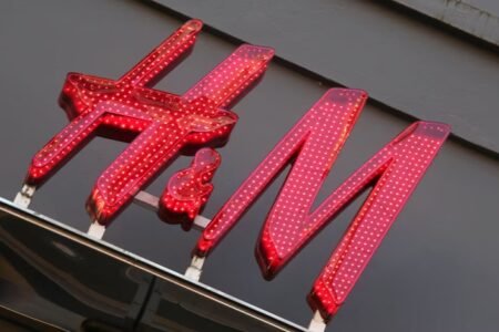 H&M syre