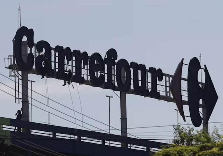 Carrefour to sell Italy business